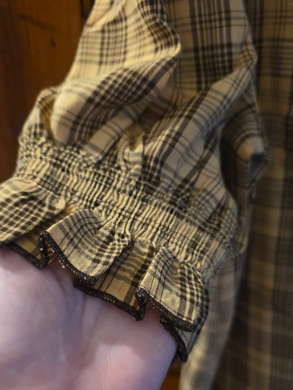 EASEL Ruffled Plaid V-Neck Top - Picture 3 of 7